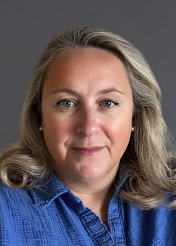 Alecia Stephens Professional Headshot